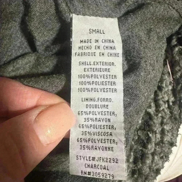 Thread & Supply Grey Sherpa Quarter-Zip Pullover, Size Small Cozy Fleece Sweater - Picture 4 of 9